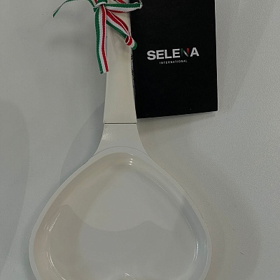  Сковорода сердечки крем 14 см selena amore  20151 купить